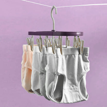 Clothes hanger with 8 clips for drying