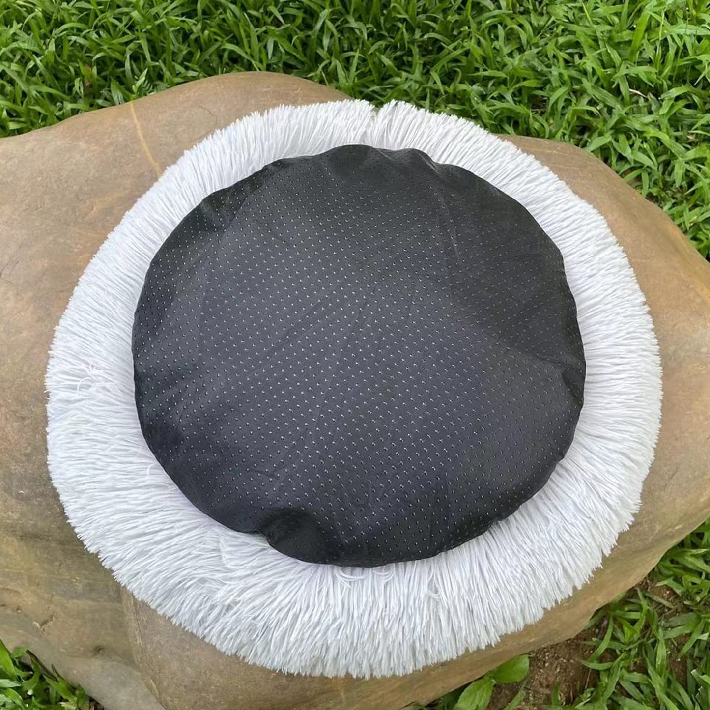 Small Round Dog Beds for Small Dogs and Cats (1 Pc)