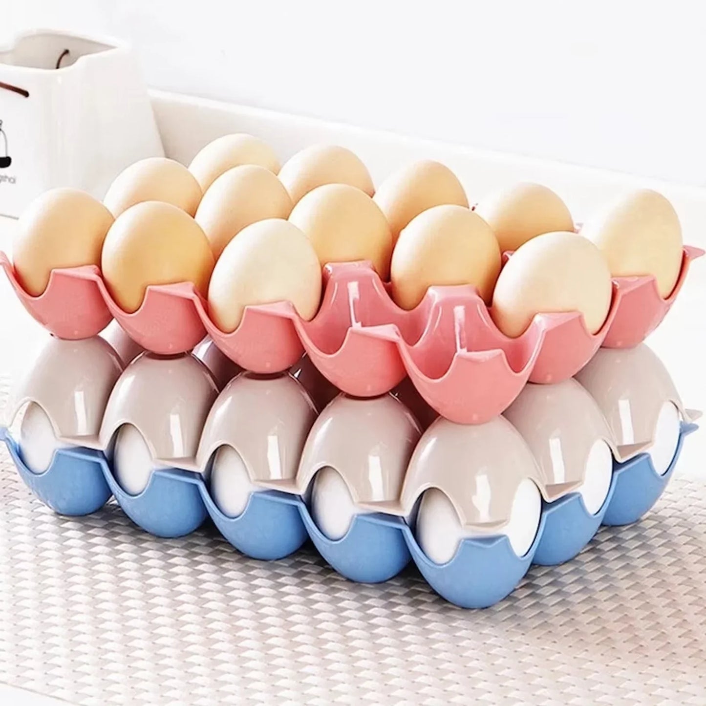 Plastic egg tray with 15 cavities, 4 pcs set