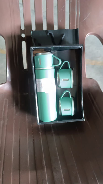 Vacuum Insulated Flask Set with 3 Cups (1 Pc / 500ml)